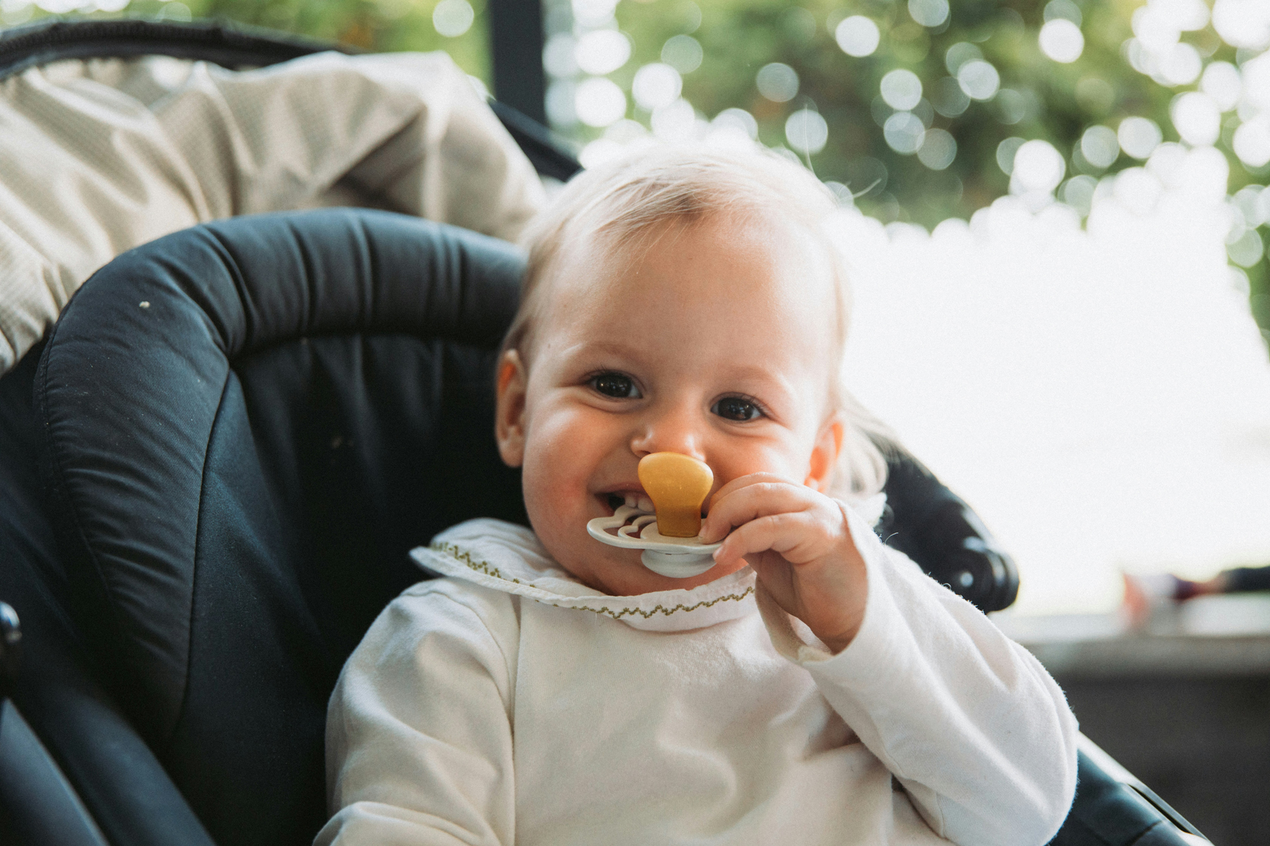 Schnuller im Kinderwagen