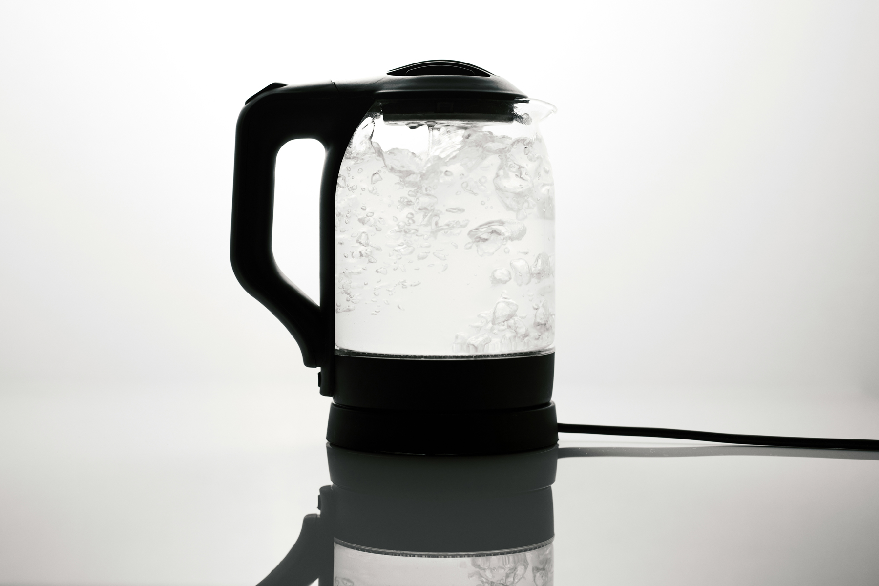 Wasserkocher in der Küche